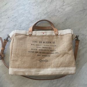 Petite Market Bag in Natural with strap
